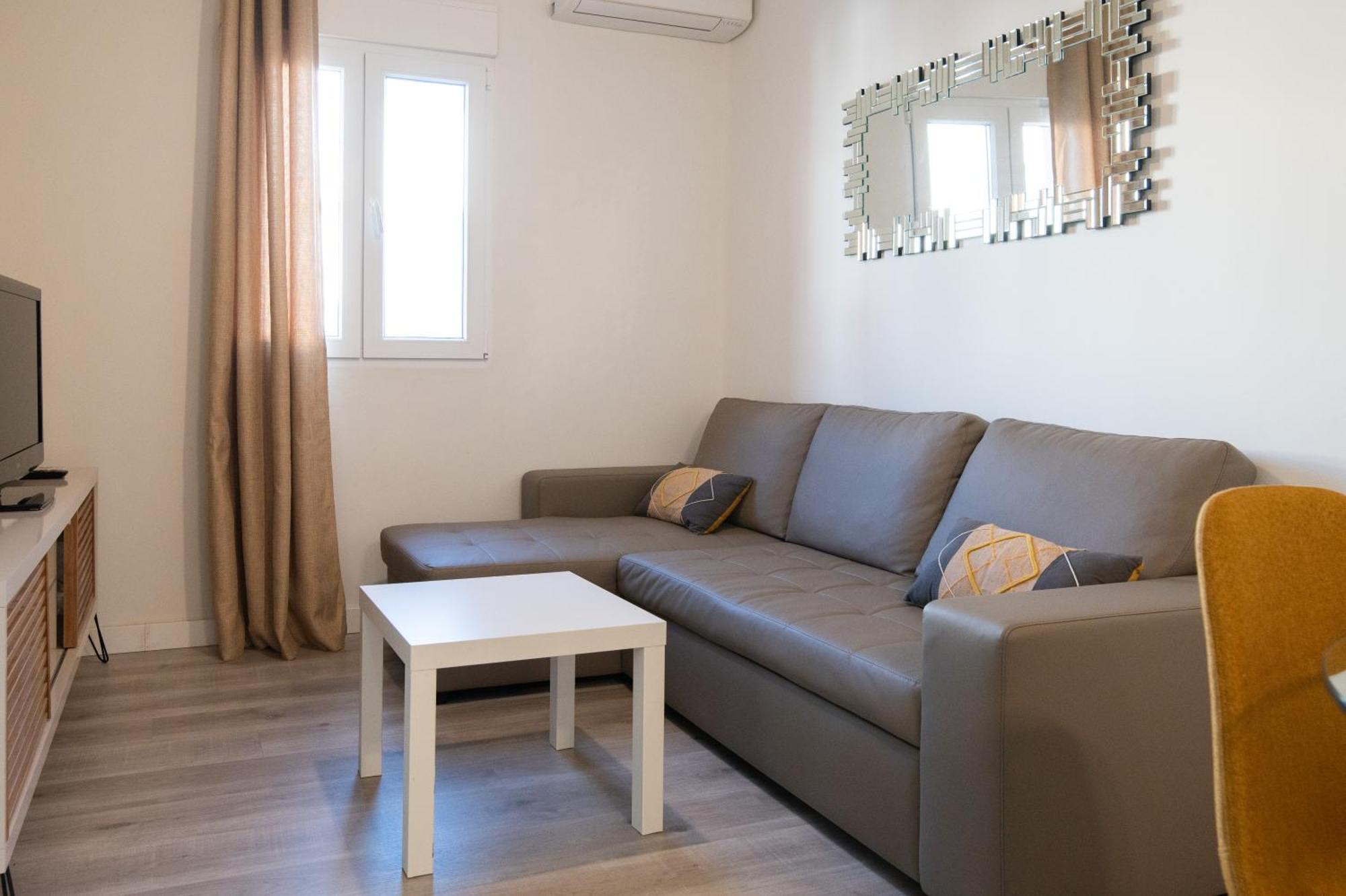 Apartamento Triana Habitame Inmobiliaria Sevilla Buitenkant foto