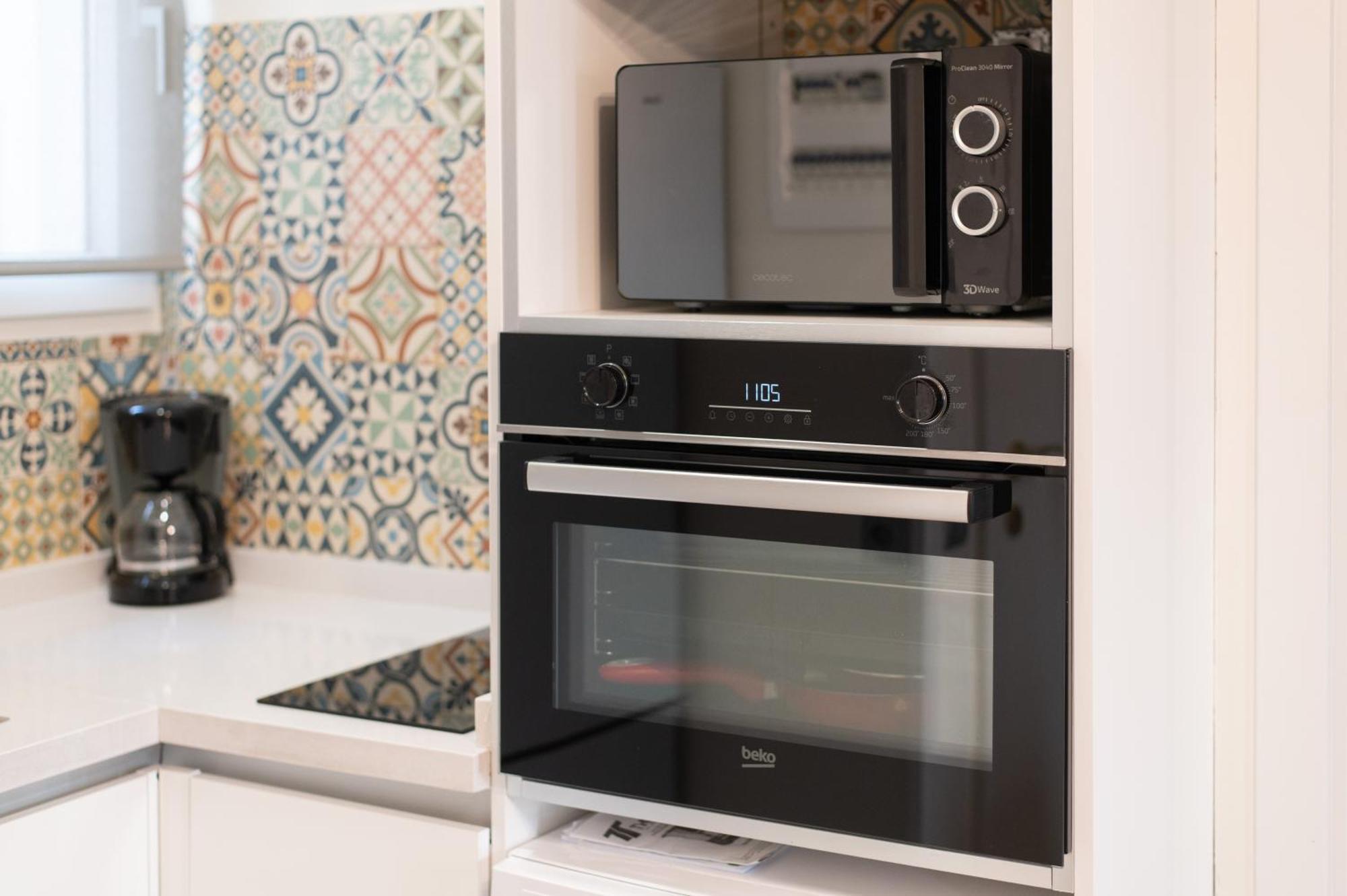 Apartamento Triana Habitame Inmobiliaria Sevilla Buitenkant foto